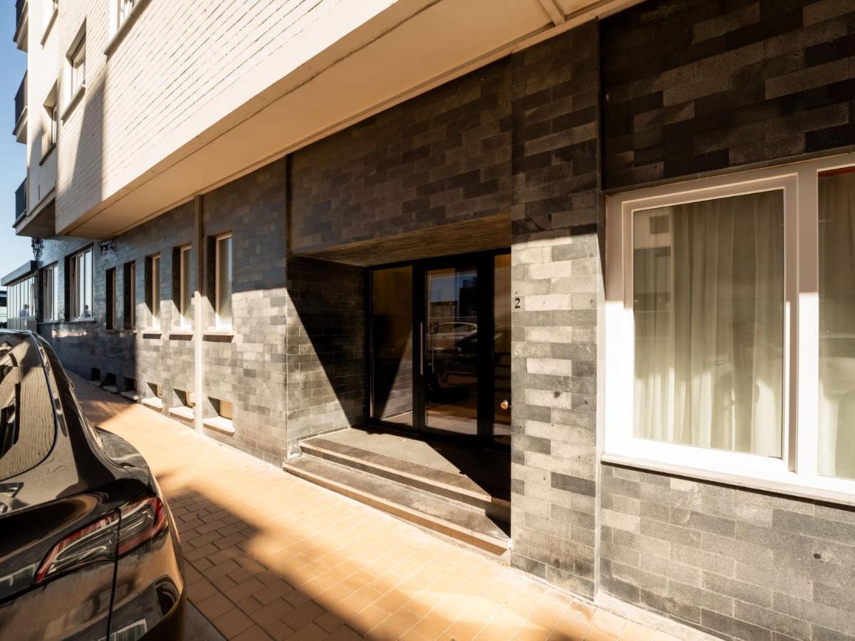 Amuzee With Parking & Lateral Sea View By Interhome *